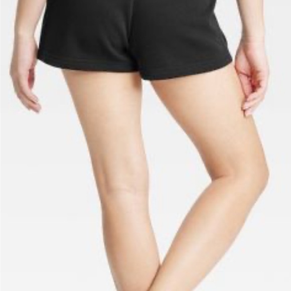 NWT COLSIE Black Fleece Shorts - Picture 5 of 9